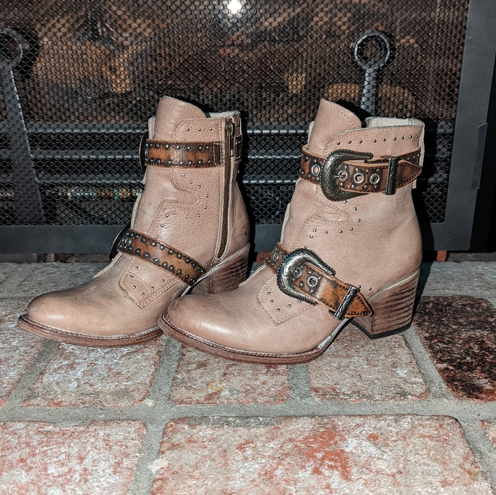FreeBird Selina Tan Booties size 6 - Picture 9 of 15